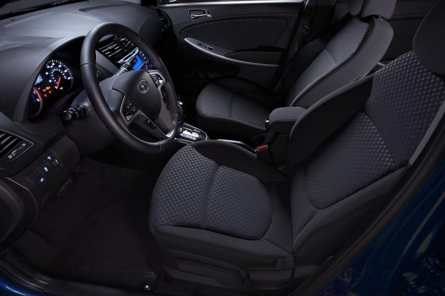  Hyundai Accent 2012 года  (фото 14 из 30)